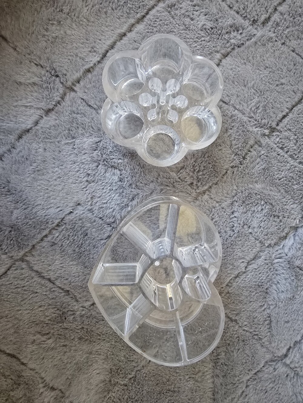 Clear Acrylic Multi-Compartment Organizer Set - 2 Pieces Heart/Flower